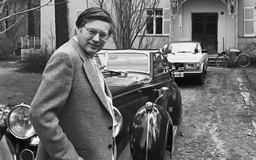Viktor Louis: a KGB promoter of Soviet unofficial art Viktor Louis: a KGB promoter of Soviet unofficial art