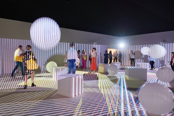 Carlos Cruz-Diez,  Environnement Chromointerférent, Galleria Continua, Art Basel