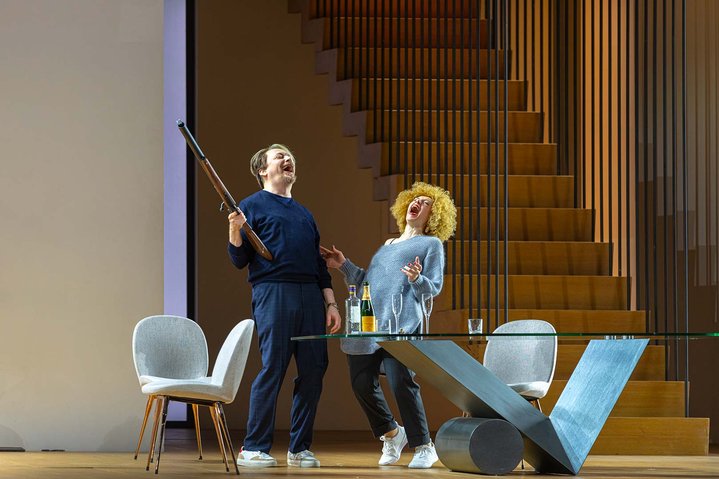 Dmitri Tcherniakov,  Così fan tutte, Théâtre du Châtelet, Opera