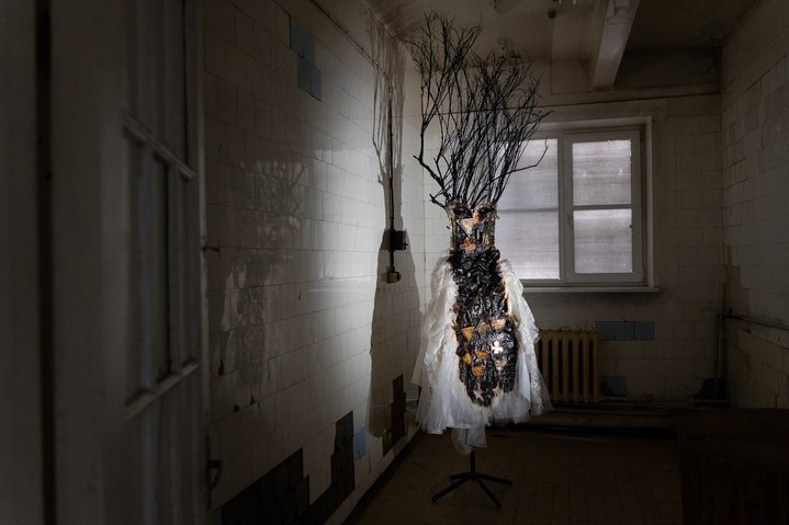 Both Simple and Dark, MYTH Gallery, Radio House, Ulyana Podkorytova, Vadim Mikhailov
