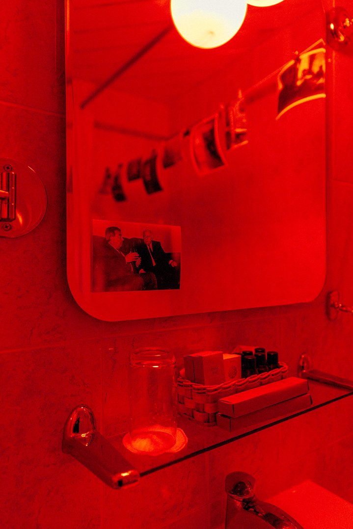 Mikhail Rubankov, Marco Polo Hotel, Nakovalnya Gallery, Total Installations