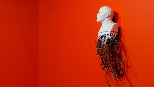 The fate of Russia’s contemporary giants of the State Tretyakov Gallery have made an ambitious attempt