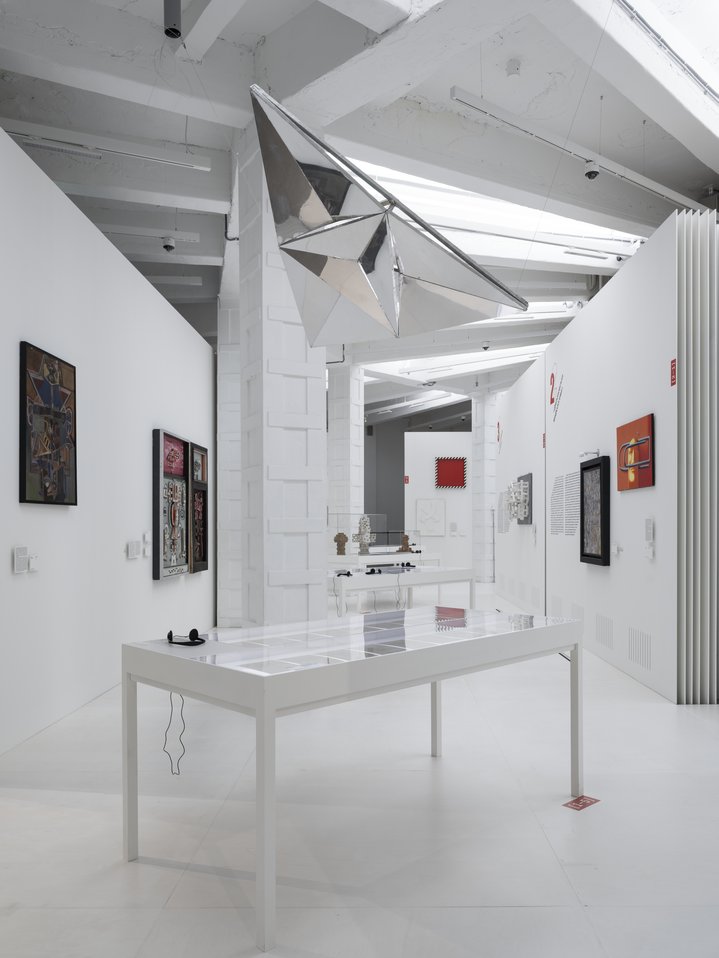 ‘A–Ya’ Magazine, The Path to the Avant-garde: Artists’ Dialogues in ‘A–Ya’ Magazine, Avant-garde, Zotov Centre