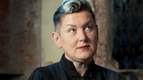 Katya Bochavar: I transition from one profession into another.