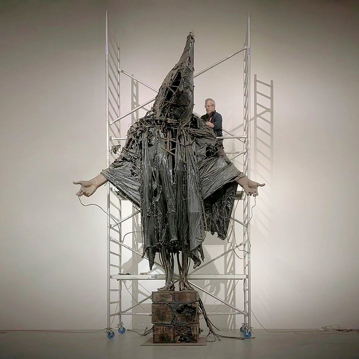 Tomáš Glanc, The Pain of Others, Poetry and Performance – The Eastern European Perspectives, The Oxford Handbook of Soviet Underground Culture