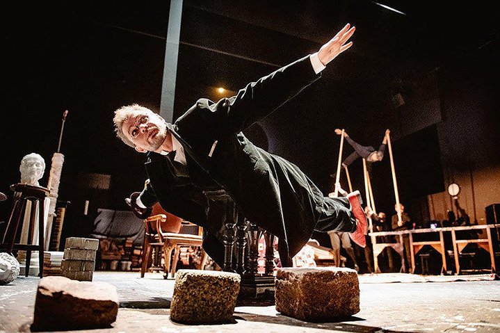 Gogol, The Portrait, Yuri Butusov, Mikhail Chekhov Riga Russian Theatre