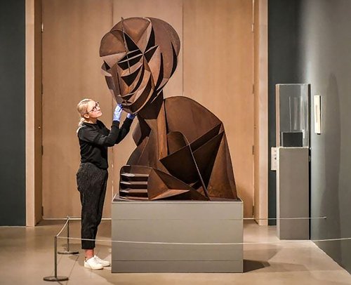 Naum Gabo – a sense of “nowness”