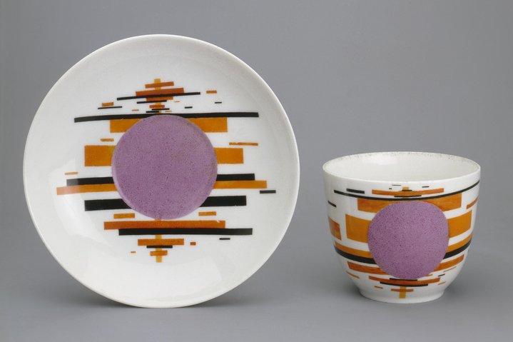 porcelain, russian avant-garde, cup, saucer, propaganda, suprematism