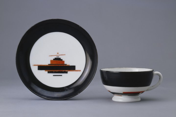 porcelain, russian avant-garde, propaganda, suprematism
