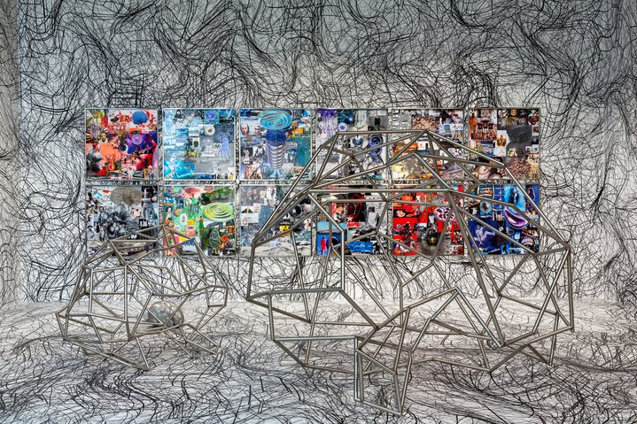 Peter Kogler, installation