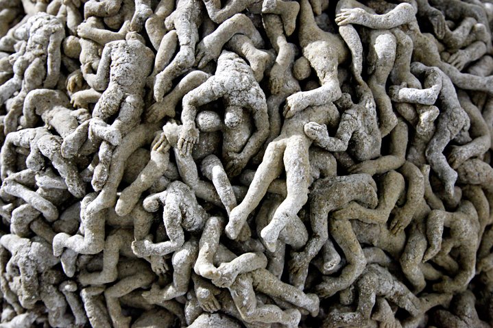 sculpture, bread, installation