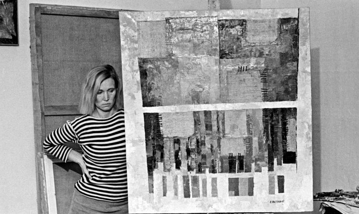 woman artist, photograph