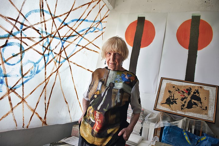 woman artist, artist studio, photography