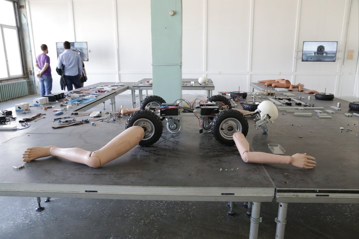 russian art, ural biennale, immortality, Geumhyung Jeong, Robotic mechanisms, mannequin