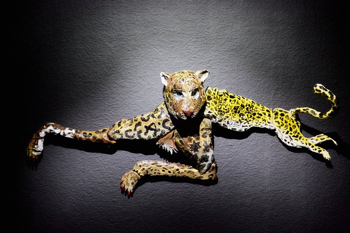 contemporary art, moscow, installation, tiger