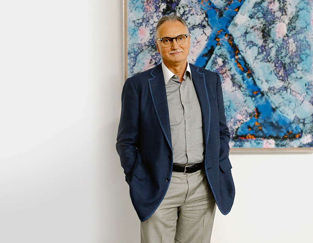 Jānis Zuzāns: between a casino and a museum